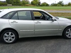 Silber Gebraucht 2003 Lexus IS200 Sport Line Limousine | 7.800 € (Fairer Preis)
