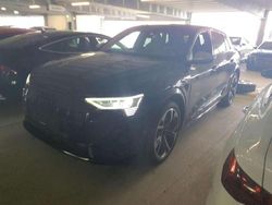 Mythosschwarz metallic Gebraucht 2021 Audi e-tron Ambiente SUV | 41.950 € (Guter Preis)