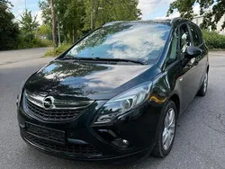 Schwarz Gebraucht 2012 Opel Zafira Van / Kleinbus | 5.700 € (Superpreis)