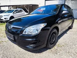 Schwarz Gebraucht 2008 Hyundai i30 Classic Limousine | 1.990 € (Superpreis)