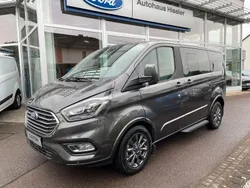 Grau Gebraucht 2022 Ford Tourneo Custom Titanium X Van / Kleinbus | 38.800 € (Etwas zu teuer)