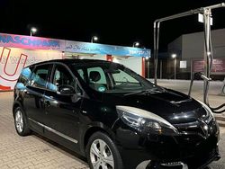 Schwarz Gebraucht 2013 Renault Grand Scénic III Bose Edition Van / Kleinbus | 5.300 € (Fairer Preis)