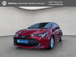 Karminarot metallic Gebraucht 2020 Toyota Corolla Business Edition Limousine | 16.990 € (Guter Preis)