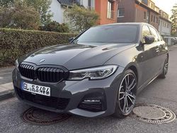 Grau Gebraucht 2020 BMW 330 M Sport Limousine | 40.999 € (Etwas zu teuer)