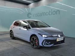 Grau Gebraucht 2024 VW Golf VIII Style Limousine | 43.380 € (Fairer Preis)