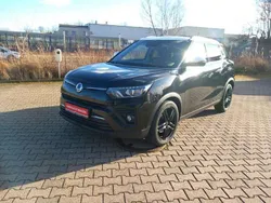 Space black / white Gebraucht 2020 Ssangyong Tivoli SUV | 14.950 € (Teuer)