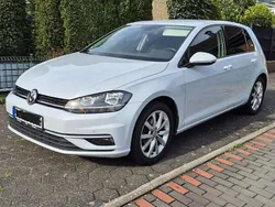 Weiß Gebraucht 2018 VW Golf VII Trendline Limousine | 15.499 € (Guter Preis)