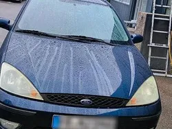 Blau Gebraucht 2004 Ford Focus Kombi | 380 € (Superpreis)