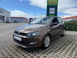 Braun Gebraucht 2011 VW Polo Style Limousine | 5.480 € (Fairer Preis)