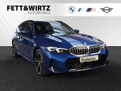 Portimao blau metallic Gebraucht 2024 BMW 330 M Sport Kombi | 42.400 €