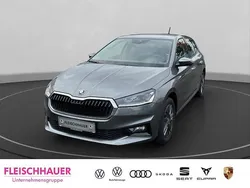 Graphite grau metallic Gebraucht 2024 Skoda Fabia Drive Limousine | 21.990 € (Fairer Preis)