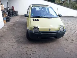 Anis Gebraucht 2003 Renault Twingo Authentique Kleinwagen | 1.250 € (Fairer Preis)
