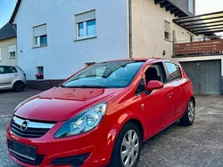 Rot Gebraucht 2010 Opel Corsa Kombi | 1.700 € (Superpreis)