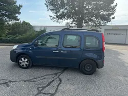 Blau Gebraucht 2016 Renault Kangoo Experience Van / Kleinbus | 5.999 € (Guter Preis)