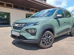 Grün Gebraucht 2023 Dacia Spring Essentiel Kleinwagen | 11.900 € (Guter Preis)