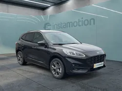 Schwarz Gebraucht 2022 Ford Kuga ST-Line SUV | 30.450 € (Fairer Preis)