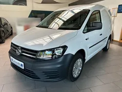 Weiß Gebraucht 2019 VW Caddy Van / Kleinbus | 11.900 € (Guter Preis)