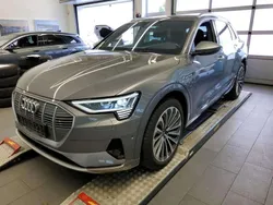 Taifungrau metallic Gebraucht 2021 Audi e-tron S-Line SUV | 32.845 € (Fairer Preis)