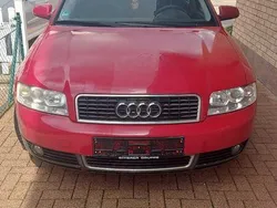 Rot Gebraucht 2001 Audi A4 Limousine | 1.999 € (Guter Preis)