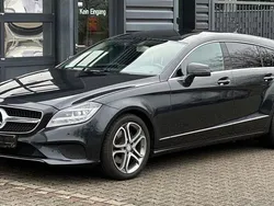 Schwarz Gebraucht 2016 Mercedes CLS220 Shooting Brake Kombi | 21.950 €