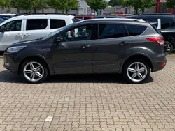 Grau Gebraucht 2015 Ford Kuga Individual SUV | 12.990 € (Fairer Preis)