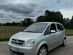 Silber Gebraucht 2006 Opel Meriva Van / Kleinbus | 3.500 € (Etwas zu teuer)