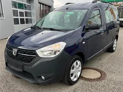 Blau Gebraucht 2018 Dacia Dokker Van | 5.590 € (Fairer Preis)