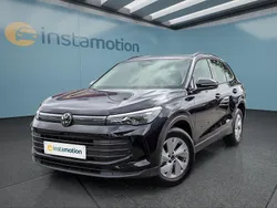 Schwarz Gebraucht 2024 VW Tiguan SUV | 34.249 € (Guter Preis)