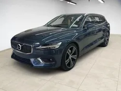 Denim blue (blau) Gebraucht 2021 Volvo V60 Inscription Kombi | 29.960 € (Fairer Preis)