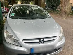 Silber Gebraucht 2004 Peugeot 307 CC Cabrio | 1.800 € (Guter Preis)