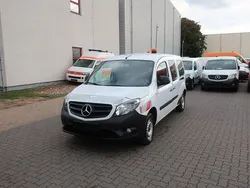 Weiß Gebraucht 2019 Mercedes Citan 111 Limousine | 9.400 € (Fairer Preis)