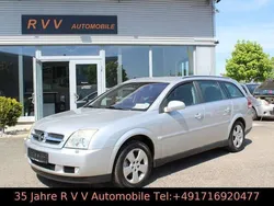 Silber Gebraucht 2004 Opel Vectra Elegance Kombi | 2.500 €