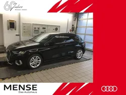 Brillantschwarz Gebraucht 2021 Audi A3 Sportback e-tron S-Line Limousine | 24.985 € (Guter Preis)