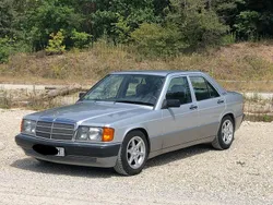 Silber Gebraucht 1993 Mercedes 190 Limousine | 8.500 €