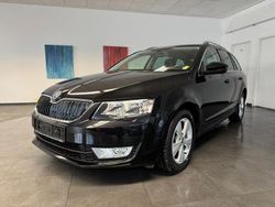 Schwarz Gebraucht 2014 Skoda Octavia Elegance Kombi | 8.480 € (Fairer Preis)