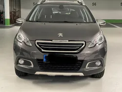 Grau Gebraucht 2015 Peugeot 2008 Allure SUV | 9.350 € (Fairer Preis)