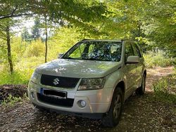 Silber Gebraucht 2008 Suzuki Grand Vitara SUV | 6.500 € (Etwas zu teuer)