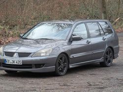 Grau Gebraucht 2006 Mitsubishi Lancer Intense Limousine | 1.000 € (Fairer Preis)