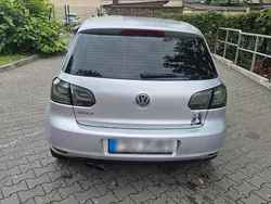 Silber Gebraucht 2009 VW Golf VI Limousine | 2.800 € (Superpreis)