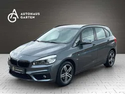Mineralgrau metallic Gebraucht 2015 BMW 218 Sport Line SUV | 6.950 € (Teuer)