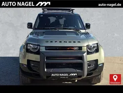 Grün Gebraucht 2024 Land Rover Defender SE SUV | 84.490 € (Superpreis)