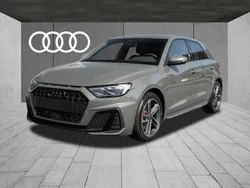 Grau (chronosgrau metallic) Neu 2025 Audi A1 Sportback S-Line Kleinwagen | 36.450 € (Fairer Preis)