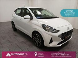 Weiß Gebraucht 2022 Hyundai i10 Trend Kleinwagen | 10.470 € (Superpreis)