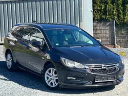 Schwarz Gebraucht 2016 Opel Astra Dynamic Kombi | 3.999 €