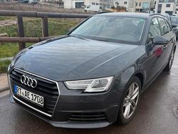 Grau Gebraucht 2016 Audi A4 Kombi | 10.950 € (Superpreis)