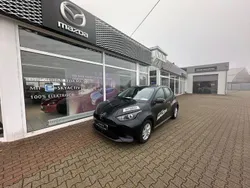 Schwarz Neu 2024 Mazda 2 Center-Line Limousine | 24.900 € (Fairer Preis)