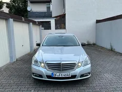 Silber Gebraucht 2009 Mercedes E350 Limousine | 10.000 € (Fairer Preis)