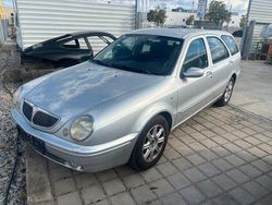 Gebraucht 2000 Lancia Lybra Limousine | 700 €