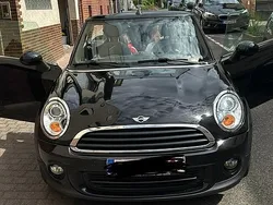 Schwarz Gebraucht 2011 Mini Cooper Cabriolet Cabrio | 7.800 € (Fairer Preis)