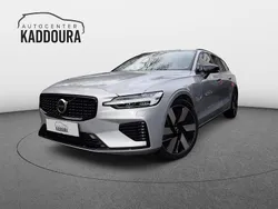 Silver dawn / metallic (metallic) Gebraucht 2024 Volvo V60 Kombi | 41.499 € (Fairer Preis)
